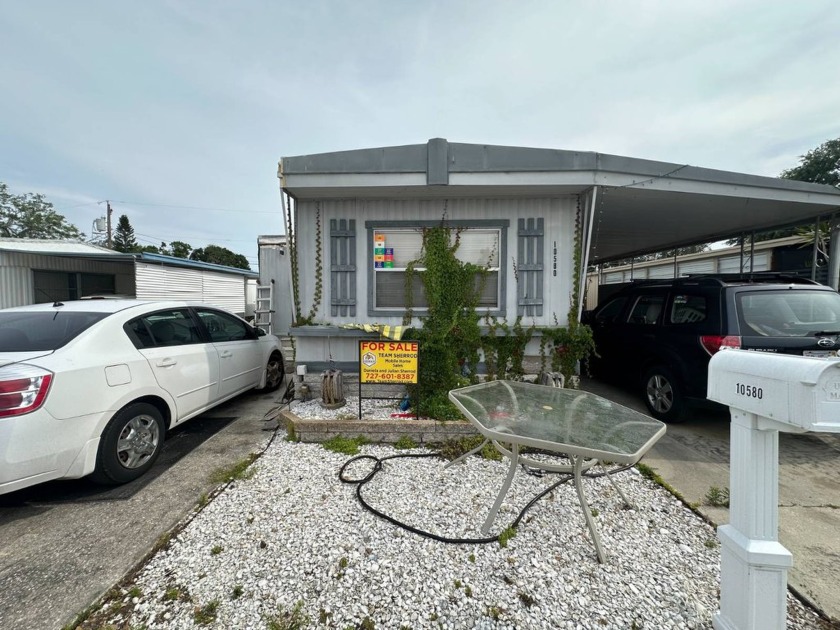 Incredible Value in a Lakefront Community!    Step into peace of - Beach Lot for sale in Seminole, Florida on Beachhouse.com
