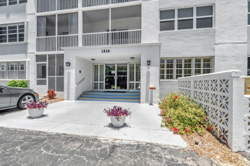 Welcome to Palm Lake - Your Waterfront Retreat in the Heart of - Beach Condo for sale in Lake Worth Beach, Florida on Beachhouse.com