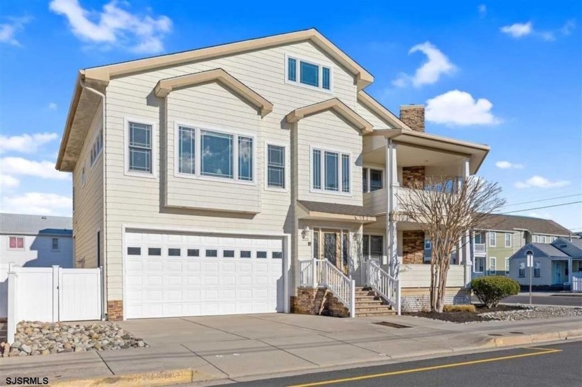 This immaculate 3,537-square-foot townhome offers spacious - Beach Condo for sale in Wildwood Crest, New Jersey on Beachhouse.com