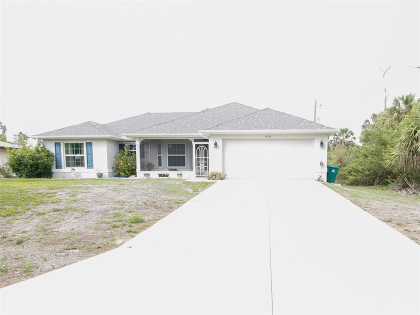 Welcome to this beautiful 1,540 sq. ft. 3-bedroom, 2-bathroom - Beach Home for sale in Port Charlotte, Florida on Beachhouse.com