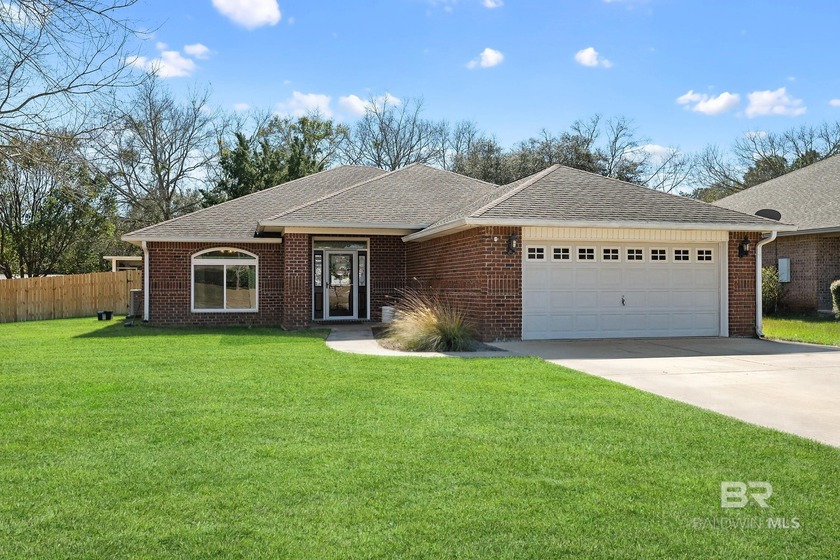 Welcome to 12656 White Osprey Drive in Lillian, Alabama!This - Beach Home for sale in Lillian, Alabama on Beachhouse.com