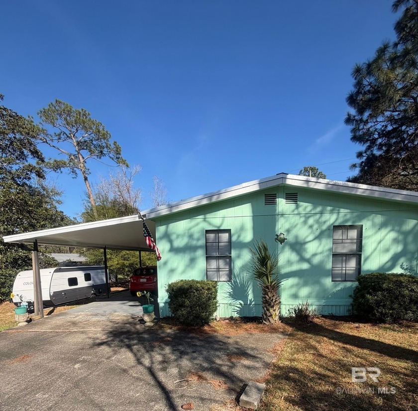 Welcome to this beautifully maintained Coastal 3 bedroom, 2 bath - Beach Home for sale in Lillian, Alabama on Beachhouse.com