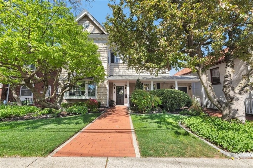 *All showings must be by appointment, including open houses - Beach Home for sale in Staten  Island, New York on Beachhouse.com