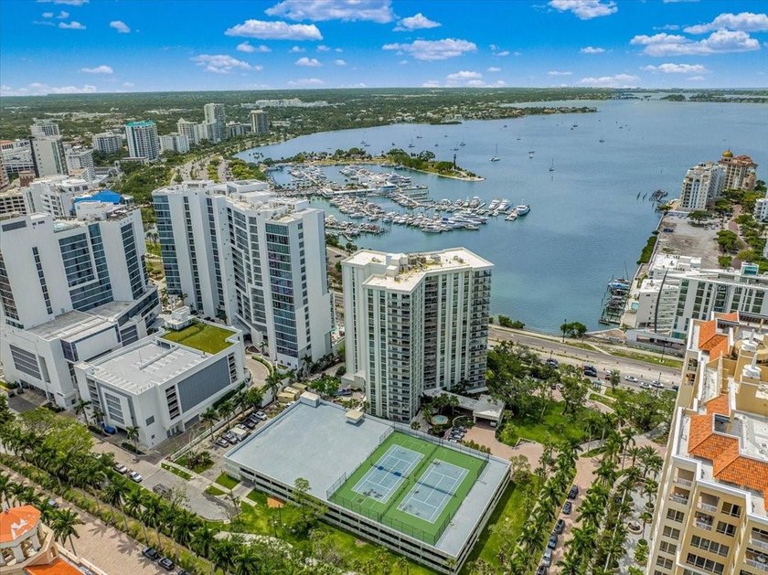 This One Watergate condominium in Downtown SRQ FL has location - Beach Condo for sale in Sarasota, Florida on Beachhouse.com