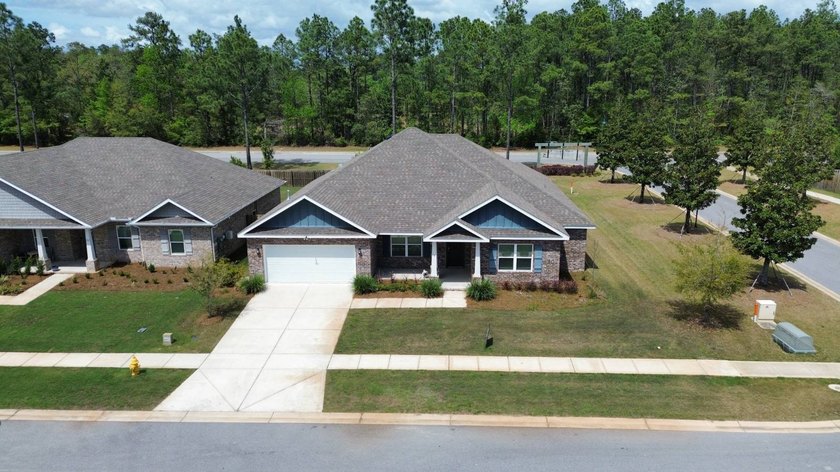 $10,000 seller credit available with a full price offer, perfect - Beach Home for sale in Freeport, Florida on Beachhouse.com