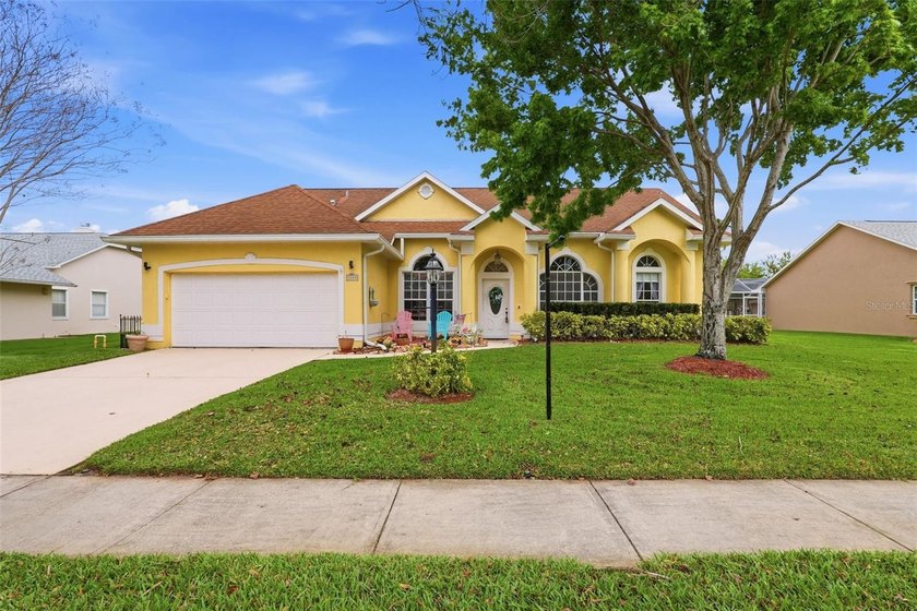 Beautifully maintained home in the highly desirable Greystone - Beach Home for sale in Melbourne, Florida on Beachhouse.com
