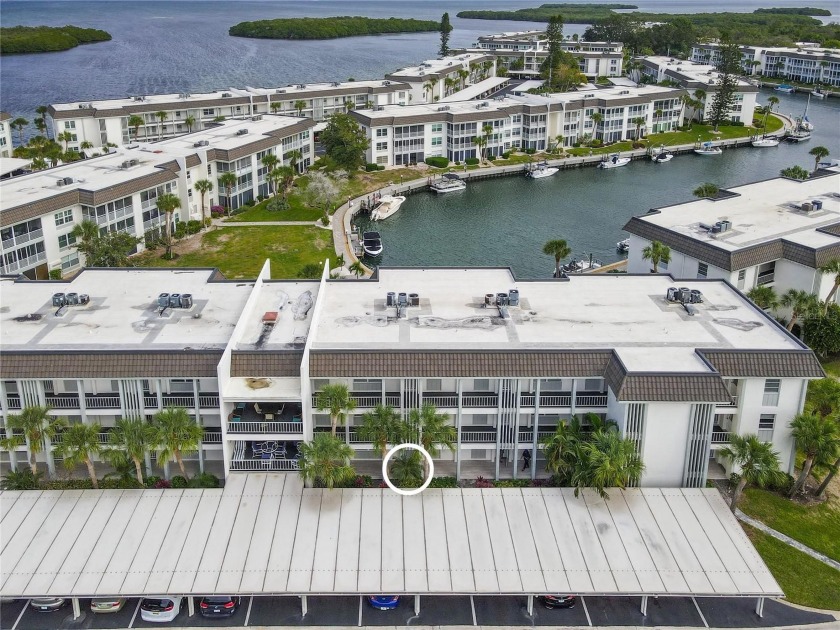Beautiful Longboat Key Condo with Water Views from almost every - Beach Condo for sale in Longboat Key, Florida on Beachhouse.com