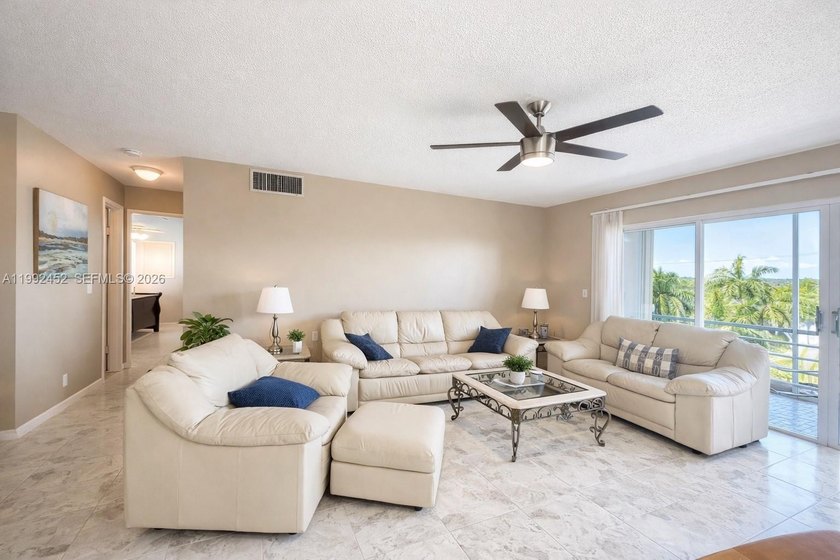 Fully furnished and equipped 2/2 unit in a 55-plus community - Beach Condo for sale in Hallandale Beach, Florida on Beachhouse.com