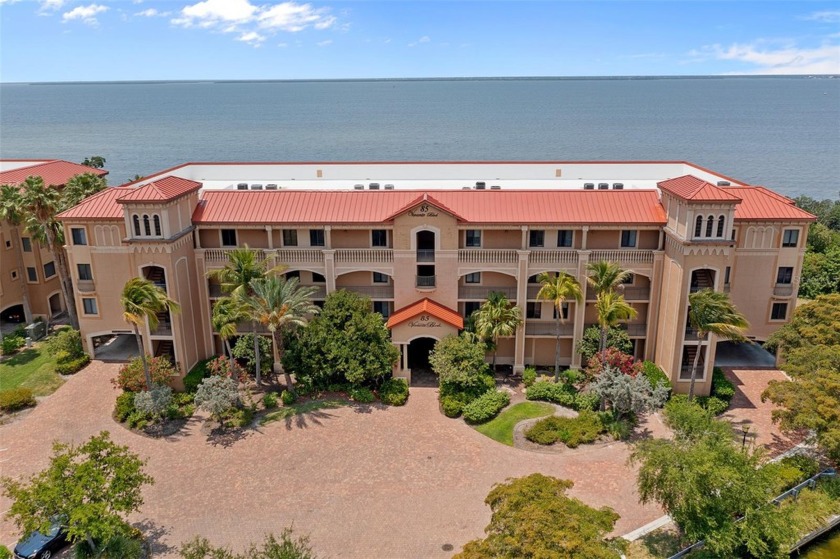 LOCATION! LOCATION! LOCATION! AMAZING HARBOR VIEWS AND - Beach Condo for sale in Punta Gorda, Florida on Beachhouse.com