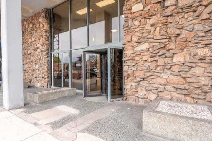 Tastefully upgraded fully furnished Elmwood Park Studio Condo on - Beach Condo for sale in Elmwood Park, Illinois on Beachhouse.com