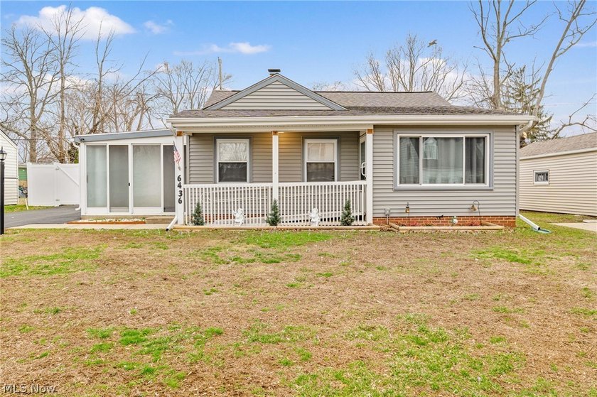 Welcome home to this charming and well-maintained ranch in the - Beach Home for sale in Mentor, Ohio on Beachhouse.com