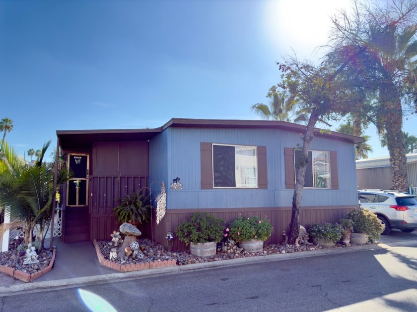 Welcome to this beautifully updated home offering a bright and - Beach Home for sale in Lakeside, California on Beachhouse.com