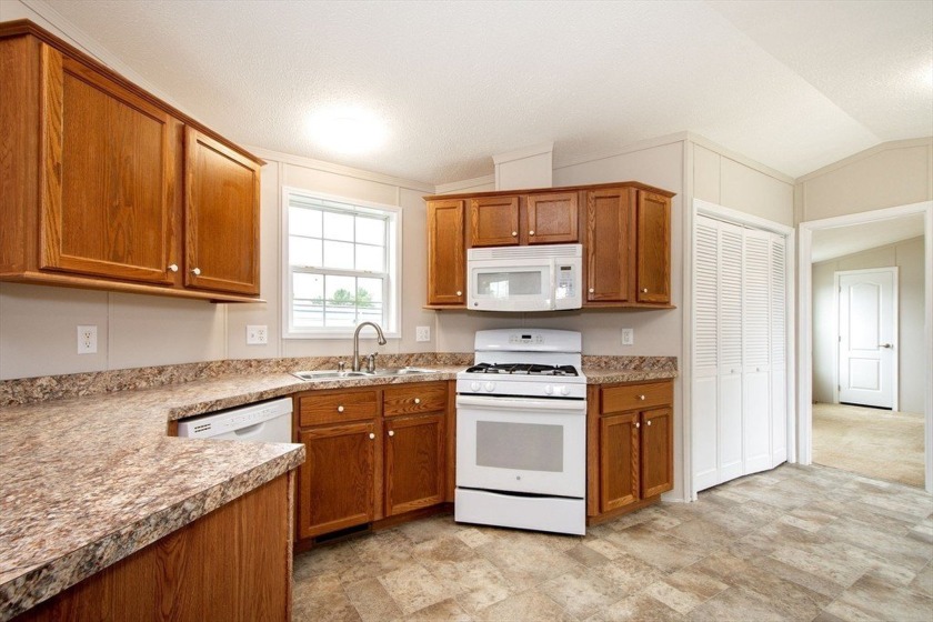 Move-in Ready!  This well-maintained 2014 mobile home features 2 - Beach Home for sale in Wareham, Massachusetts on Beachhouse.com