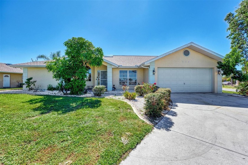 Convenient, yet very quiet Port Charlotte location!
How about a - Beach Home for sale in Port Charlotte, Florida on Beachhouse.com