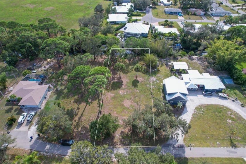 Rarely available- an oversized (16,000+ sq ft) private - Beach Lot for sale in Nokomis, Florida on Beachhouse.com