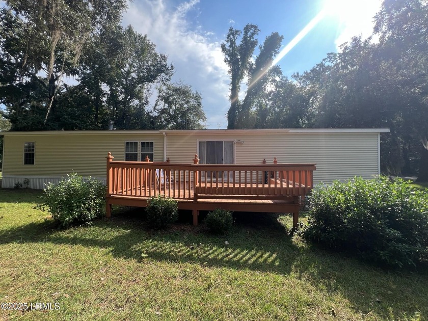 Rare opportunity in the highly desirable Alljoy area! This - Beach Home for sale in Bluffton, South Carolina on Beachhouse.com