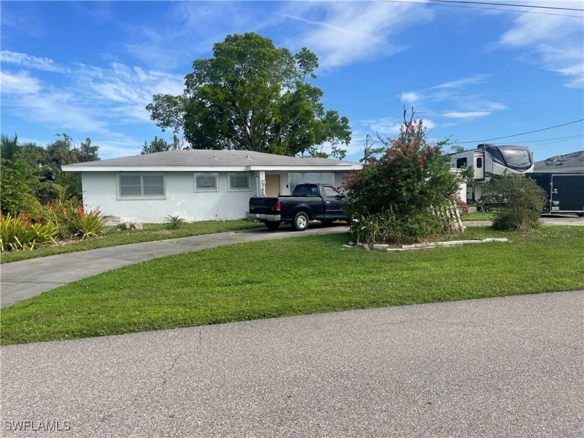 CALLING ALL INVESTORS!!! Check out this DIRECT, GULF ACCESS - Beach Home for sale in North Fort Myers, Florida on Beachhouse.com