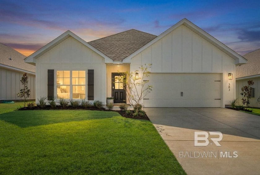 If you're searching for an upgraded home in Gulf Shores that - Beach Home for sale in Gulf Shores, Alabama on Beachhouse.com