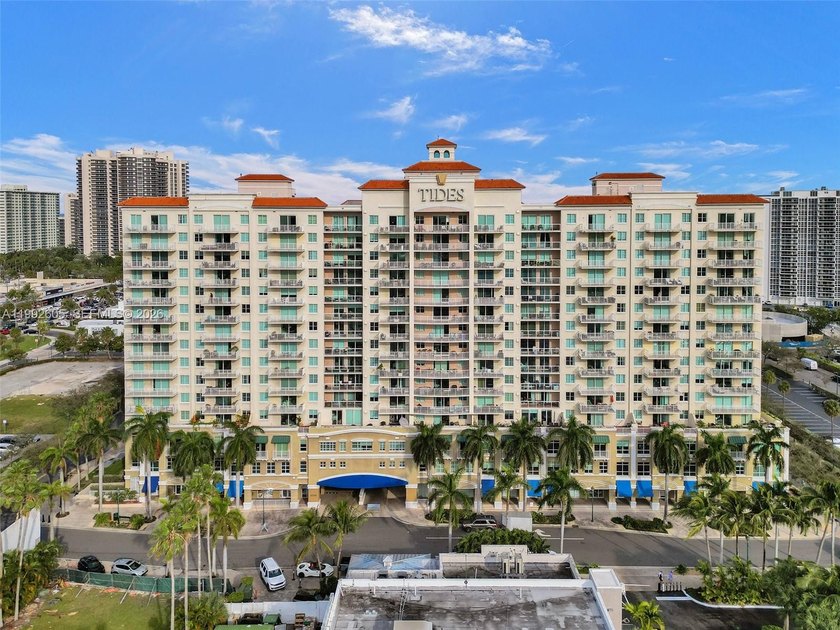 WOW! If breathtaking views are what you're looking for, look no - Beach Condo for sale in Fort Lauderdale, Florida on Beachhouse.com