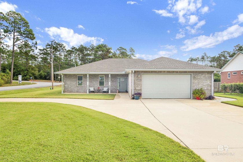 Fabulous OPPORTUNITY for the discriminating buyer on a CUSTOM - Beach Home for sale in Lillian, Alabama on Beachhouse.com