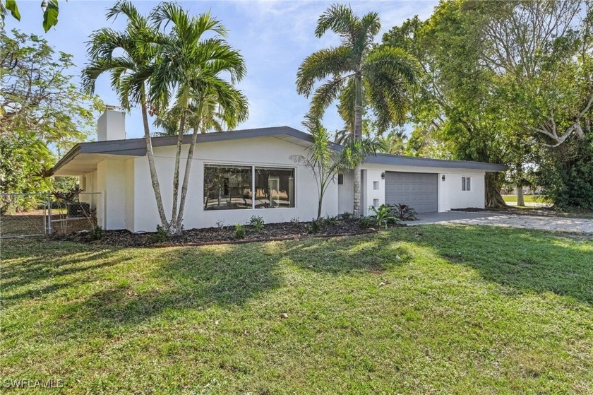 Gulf Access, Mother-in-Law Style Home with Two Separate Living - Beach Home for sale in Fort Myers, Florida on Beachhouse.com