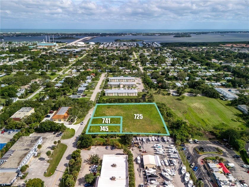 Cleared commercial lot centrally located in Vero Beach! Prime - Beach Lot for sale in Vero Beach, Florida on Beachhouse.com