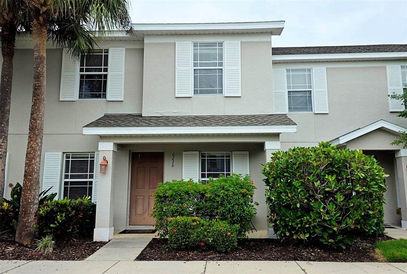 Welcome to 6238 Flagfish Ct, a beautiful townhome offering - Beach Townhome/Townhouse for sale in Bradenton, Florida on Beachhouse.com