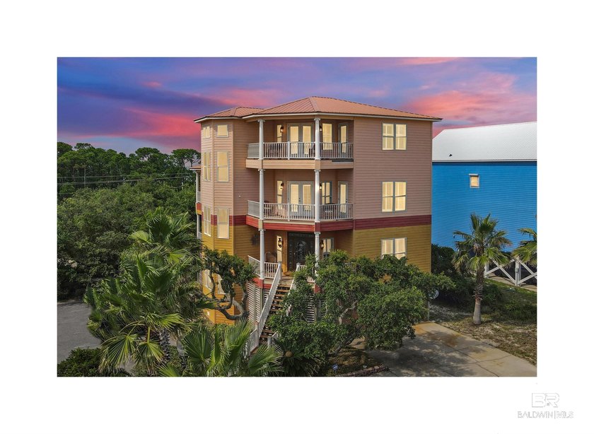 Big Beach House with a fireplace, elevator and an enclosed - Beach Home for sale in Gulf Shores, Alabama on Beachhouse.com