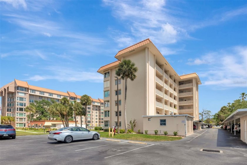 Welcome to your dream waterfront lifestyle in this active 55+ - Beach Condo for sale in Dunedin, Florida on Beachhouse.com