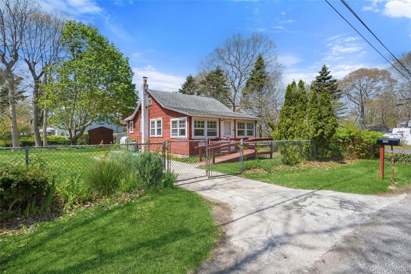 Real estate at this price point is extremely hard to come by in - Beach Home for sale in Mastic Beach, New York on Beachhouse.com