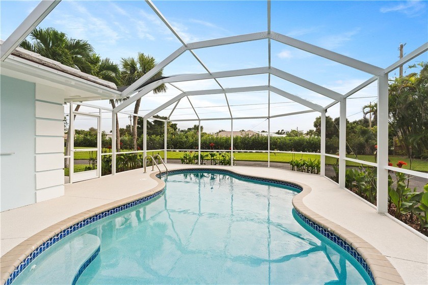 This Central Beach stunner is all about location (walk to the - Beach Home for sale in Vero Beach, Florida on Beachhouse.com