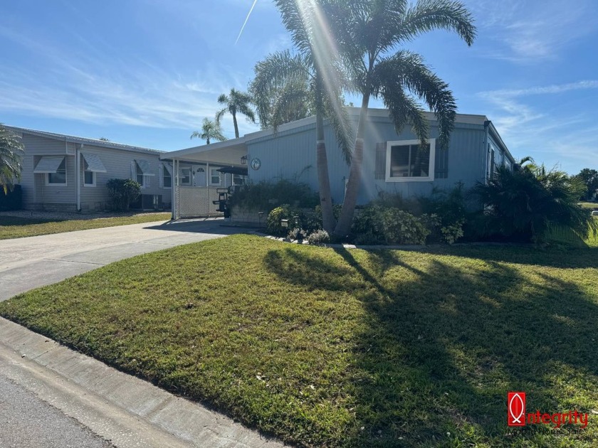 New listing .....Gorgeous Lakeview home with spectacular - Beach Home for sale in Ellenton, Florida on Beachhouse.com