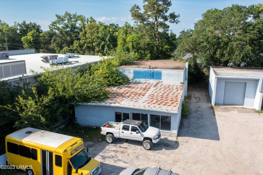 Two Large Commercial / Retail / Warehouse spaces on US 21 - Beach Commercial for sale in Beaufort, South Carolina on Beachhouse.com