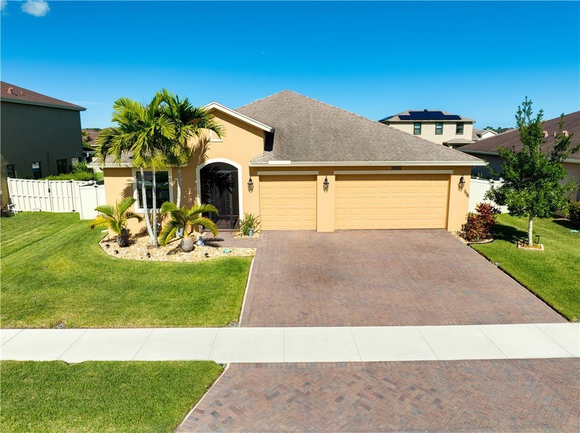 Beautiful home in Verona Trace community of Vero Beach. 3 - Beach Home for sale in Vero Beach, Florida on Beachhouse.com