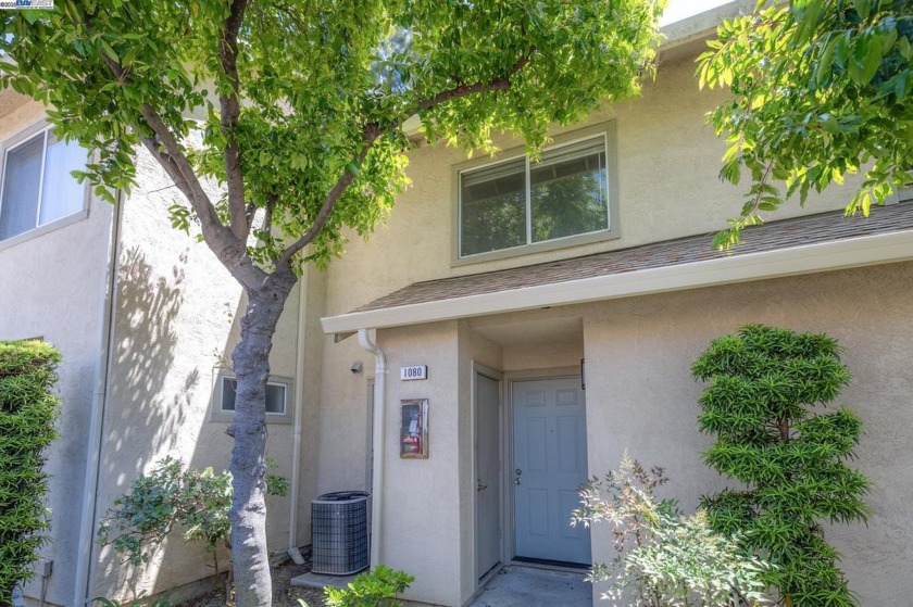 Huge $41K price drop--priced to sell! Welcome to your dream - Beach Townhome/Townhouse for sale in San Jose, California on Beachhouse.com