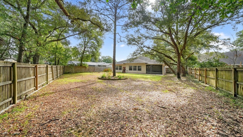 Location Location!! Conveniently near the vibrant downtown Fort - Beach Home for sale in Fort Walton Beach, Florida on Beachhouse.com