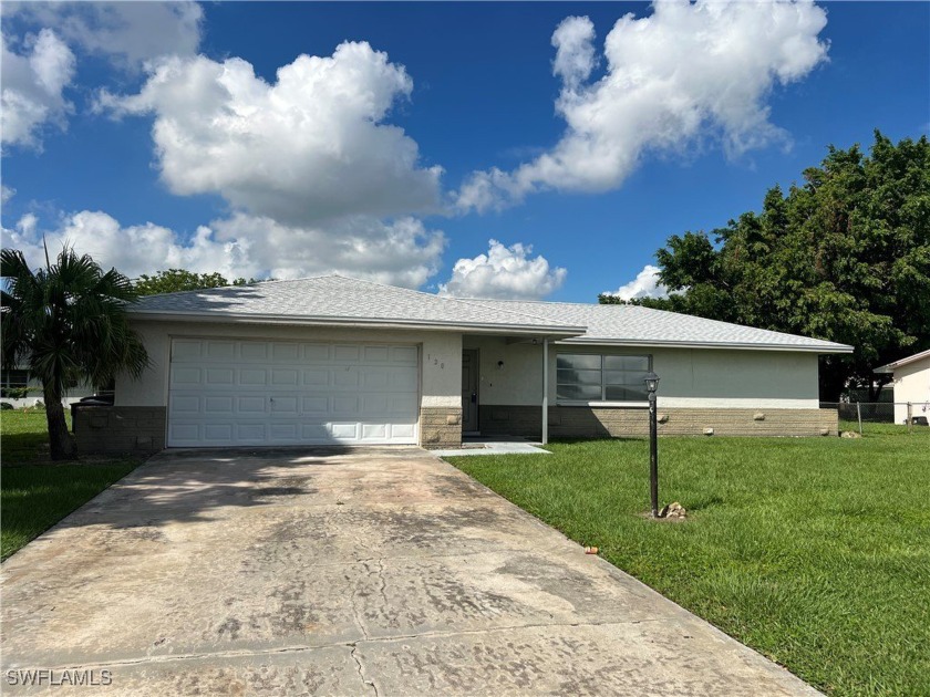 NEW DIMENSIONAL SHINGLE ROOF 2024, NEWER SQUARE D ELECTRICAL - Beach Home for sale in Lehigh Acres, Florida on Beachhouse.com