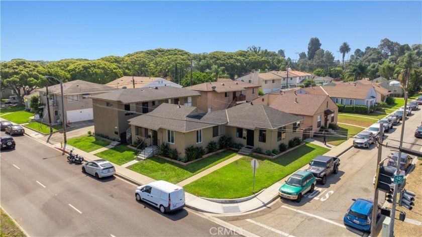 Rare opportunity to acquire a corner-lot fourplex in Old - Beach Townhome/Townhouse for sale in Torrance, California on Beachhouse.com