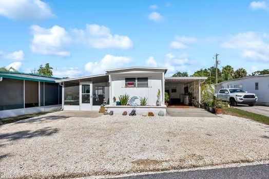 Welcome to your new retreat in Bedrock River Haven - Beach Home for sale in Ruskin, Florida on Beachhouse.com