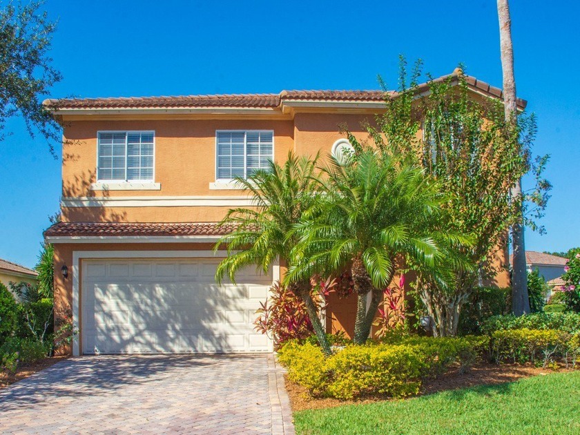 This two-story, move-in-ready home sits on the largest lot in - Beach Home for sale in Vero Beach, Florida on Beachhouse.com
