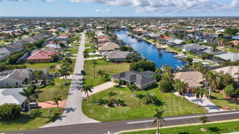 Stunning Waterfront Home in the Heart of Cape Coral. Welcome to - Beach Home for sale in Cape Coral, Florida on Beachhouse.com