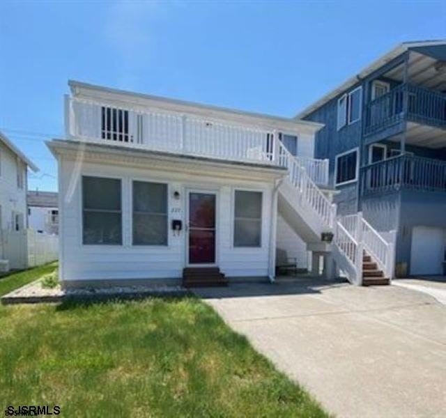 OPPORTUNITY IS KNOCKING- many options to own this Duplex, a - Beach Townhome/Townhouse for sale in Brigantine, New Jersey on Beachhouse.com