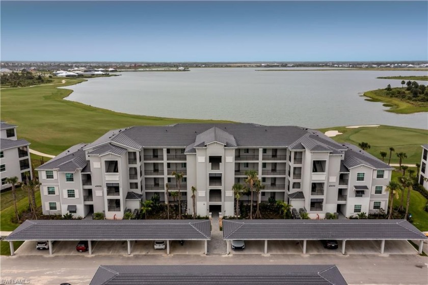 Embrace the quintessential SW Florida lifestyle in this - Beach Condo for sale in Punta Gorda, Florida on Beachhouse.com