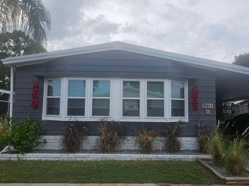 Forget about the snow and the shovels!  How does 70 and sunny - Beach Home for sale in Clearwater, Florida on Beachhouse.com