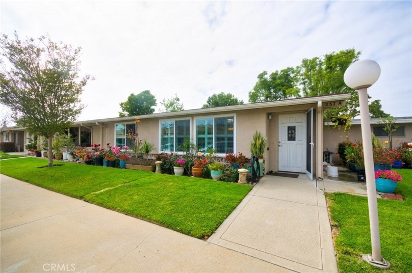 Mutual 9-237A is a beautifully remodeled  2 BDR, 2 Bath corner - Beach Other for sale in Seal Beach, California on Beachhouse.com