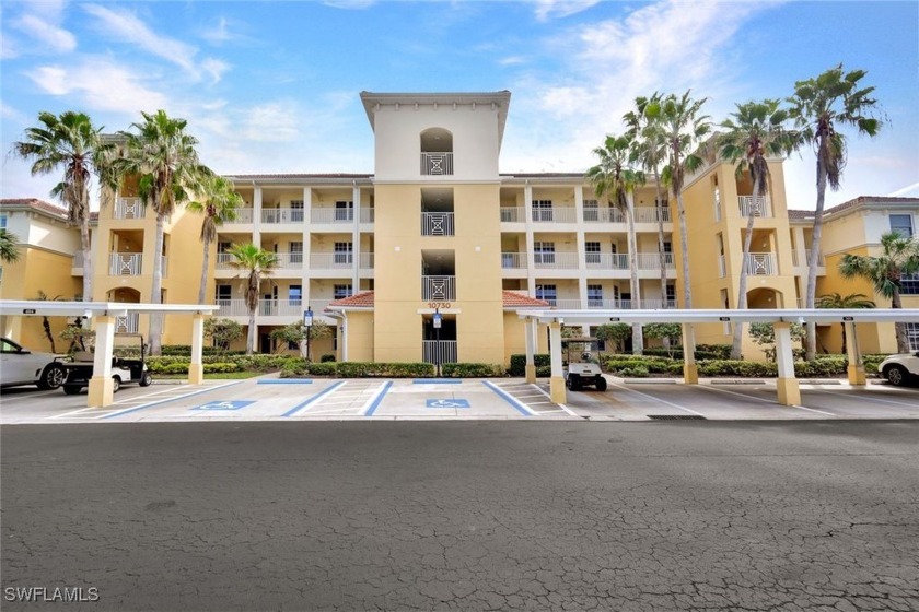 This beautiful second-floor unit offers 1,251 square feet of - Beach Condo for sale in Fort Myers, Florida on Beachhouse.com