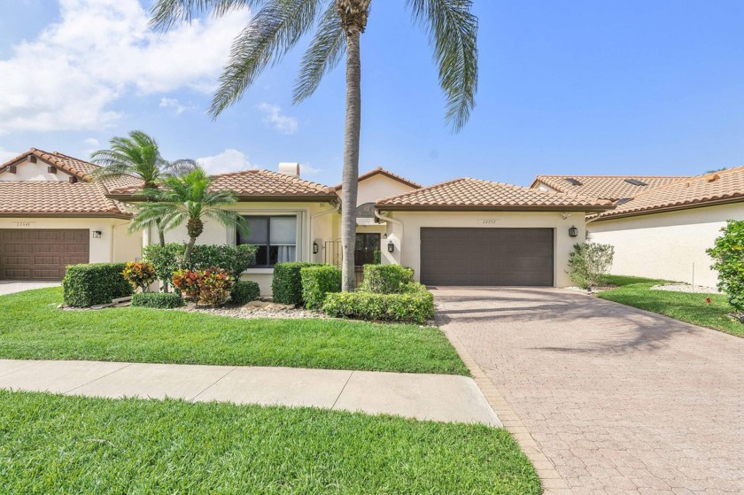 Bright & Beautiful Esplanada home with No mandatory membership - Beach Home for sale in Boca Raton, Florida on Beachhouse.com