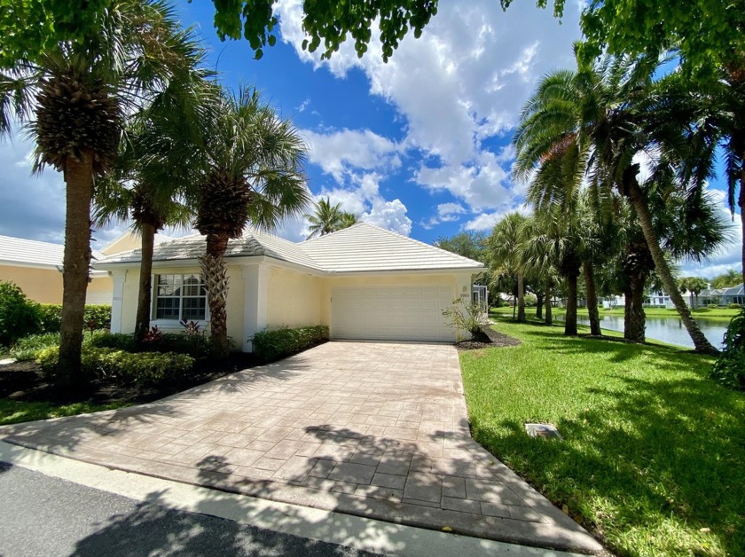 Exceptionally updated and beautifully customized home ready for - Beach Home for sale in West Palm Beach, Florida on Beachhouse.com