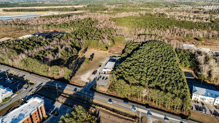 Lightwood Landing is +/- 17 acre site across the street from the - Beach Commercial for sale in Sneads Ferry, North Carolina on Beachhouse.com