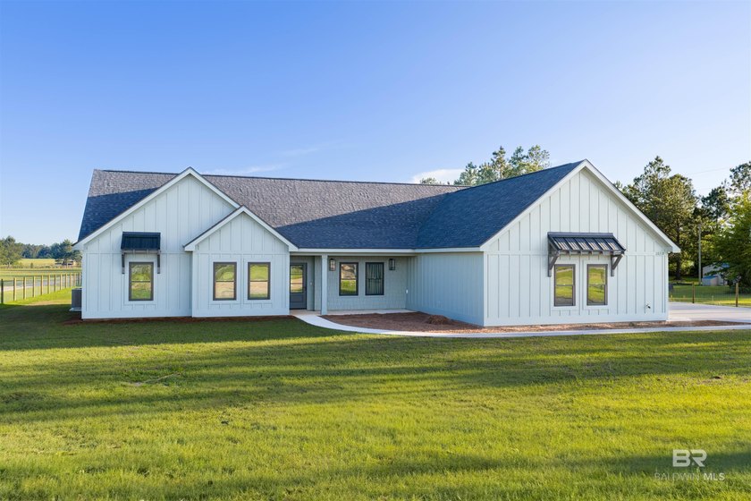 ***Additional Acerage Available*** Rare Opportunity in Elberta - - Beach Home for sale in Elberta, Alabama on Beachhouse.com